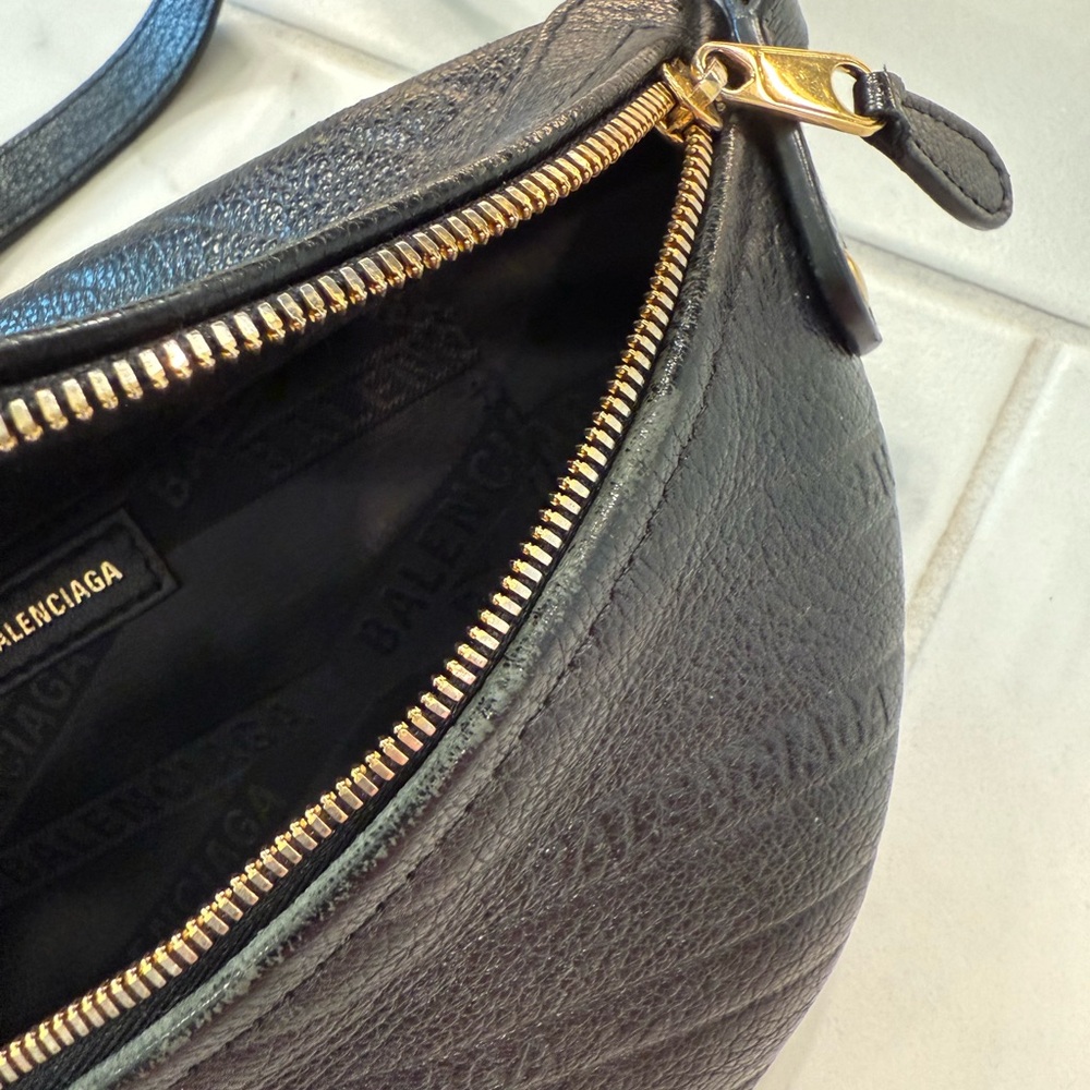 Balenciaga souvenir XXS belt bag - Picture 6 of 8